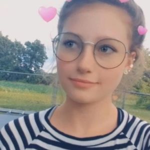 Meet your Posher, Chloee